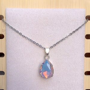 Gray Opal Aurora Borealis Iridescent Silver Pendant Drop Necklace